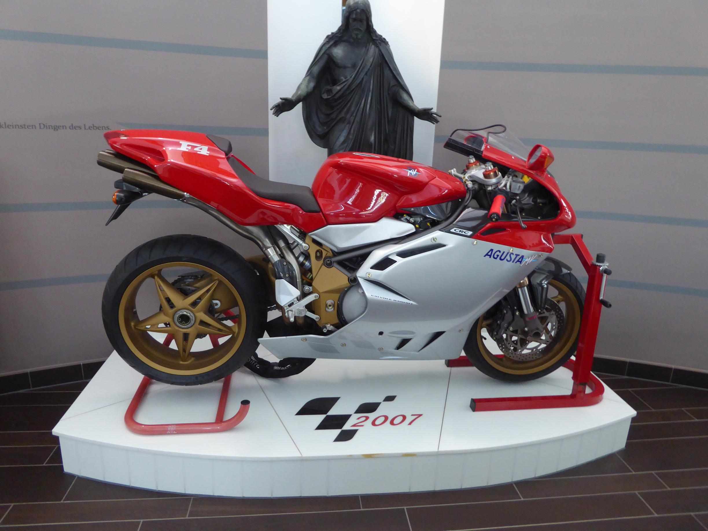 MV Agusta F4 750 "Serie Oro" – #117/300 – Ultra-Rare Collector's Opportunity